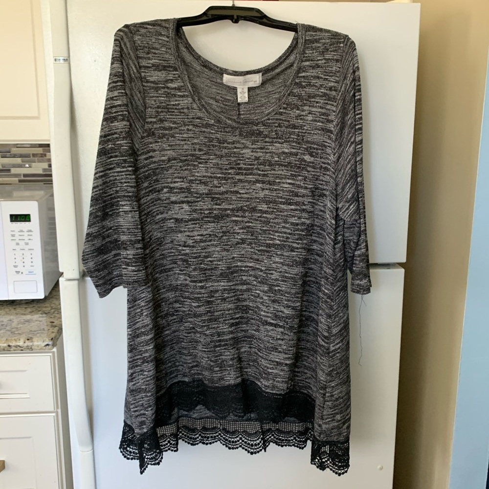 2x women’s blouse